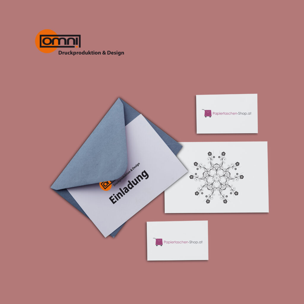 Einladungskarten in verschiedenen Formate angezeigt wie A5 und A6. Hier könnte ihr Logo, Design oder Botschaft drauf stehen.